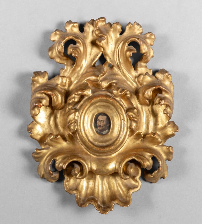 Cornice barocca in legno intagliato e dorato con (1 of 2)