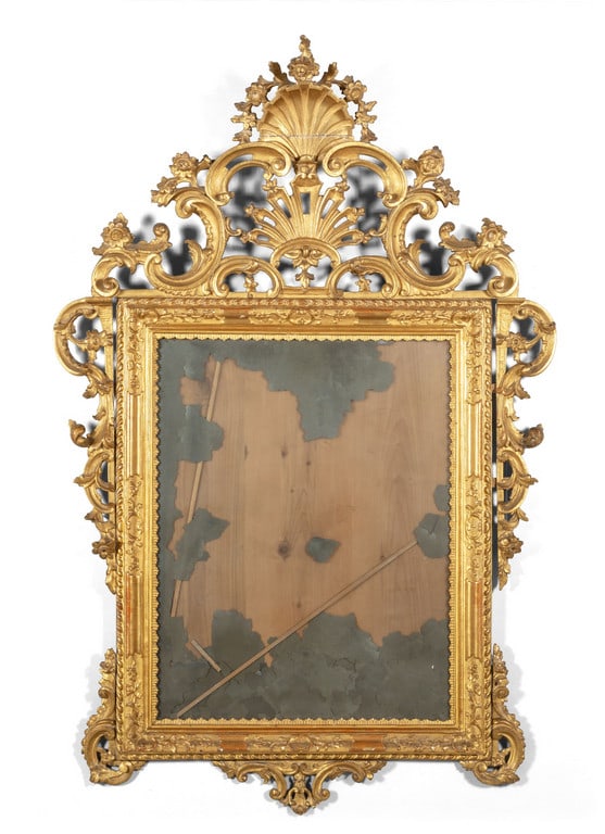 Grande specchiera in legno finemente intagliato e (1 of 1)
