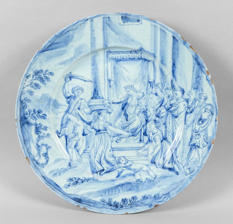 Grande piatto in ceramica di Savona, decorazione: Grande piatto in ceramica di Savona, decorazione con scena centrale raffigurante il giudizio di Salomone, Savona fine sec.XVII diam.cm.40, minime sbeccature sul bordo