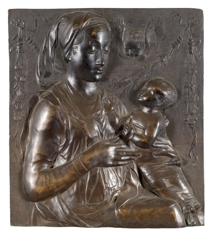 Madonna con Bambino, placca in bronzo sec.XIX,: Madonna con Bambino, placca in bronzo sec.XIX, nel retro etichetta collezione Trivulzio cm. 42x47