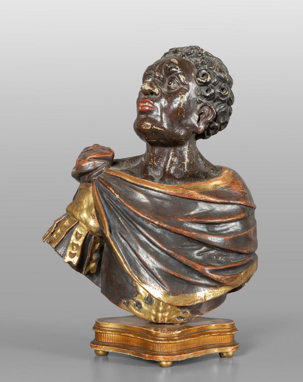 Busto di moro, scultura in legno finemente (1 of 3)