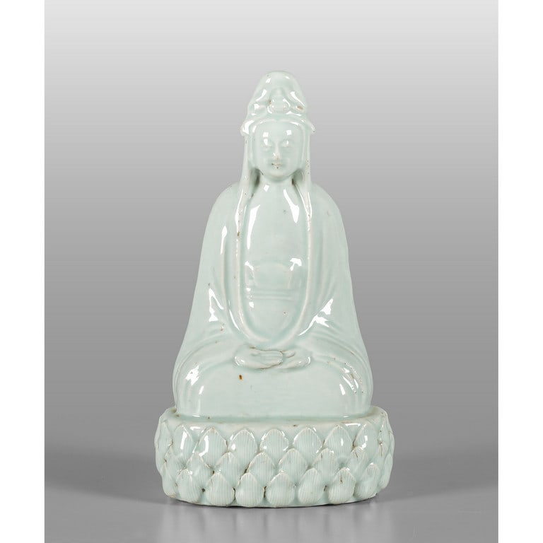 Buddha in porcellana Celadon, Cina (1 of 2)