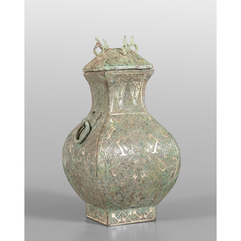 Vaso con coperchio in stile arcaico h.cm.31,5 (1 of 2)