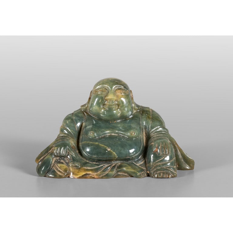 Piccolo buddha in giada, Cina h.cm.8,5 (1 of 2)