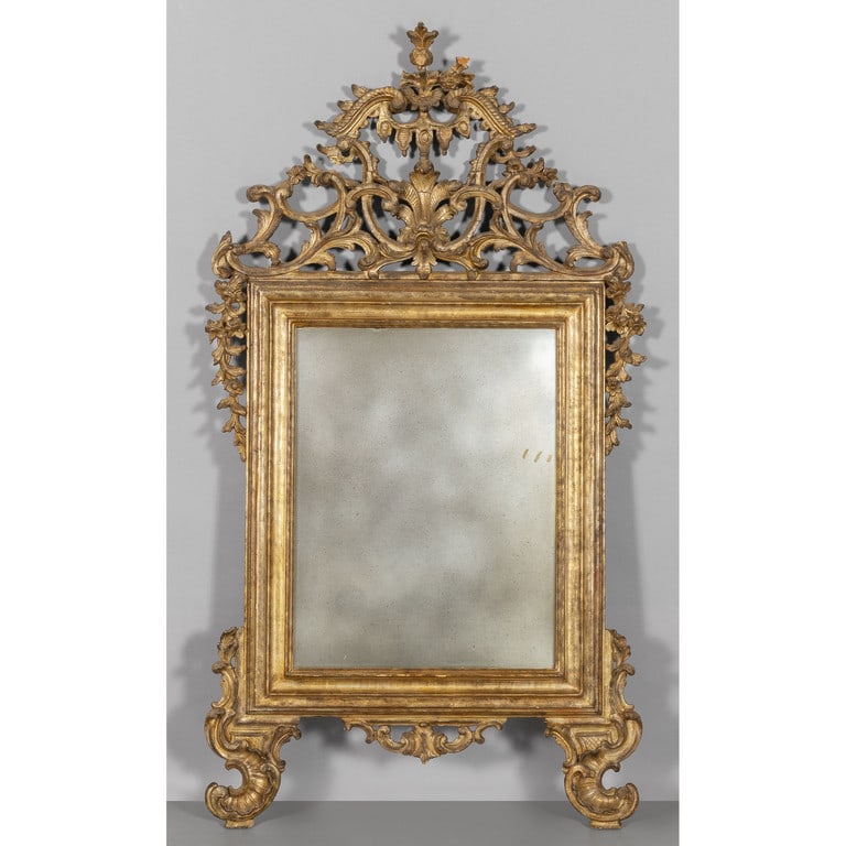 Specchiera in legno intagliato e dorato,: Specchiera in legno intagliato e dorato, sec.XVIII cm. 92x168, mancanze