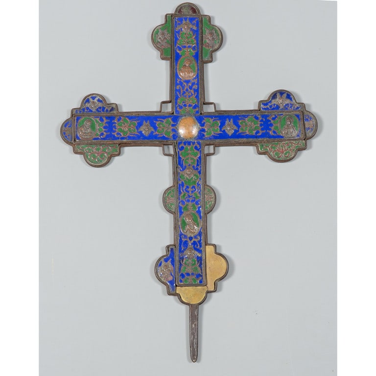 Croce in metallo smaltato sec. XIX con custodia (1 of 3)