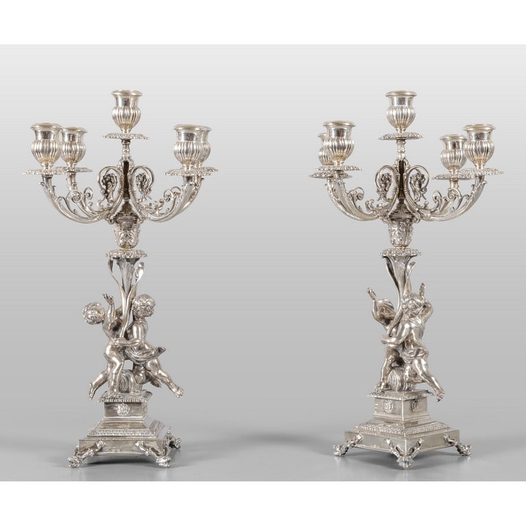 Coppia di candelabri a cinque fiamme in argento (1 of 2)