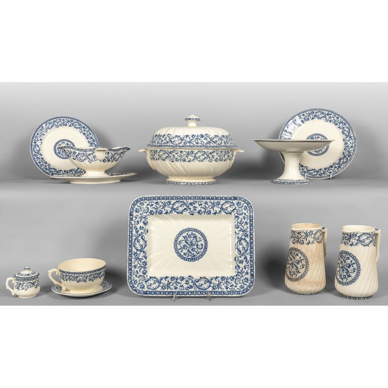 Servizio di piatti in ceramica di Gien composto (1 of 1)