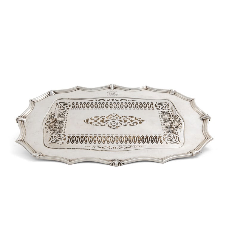 Vassoio legumiera con monogramma in argento (1 of 2)