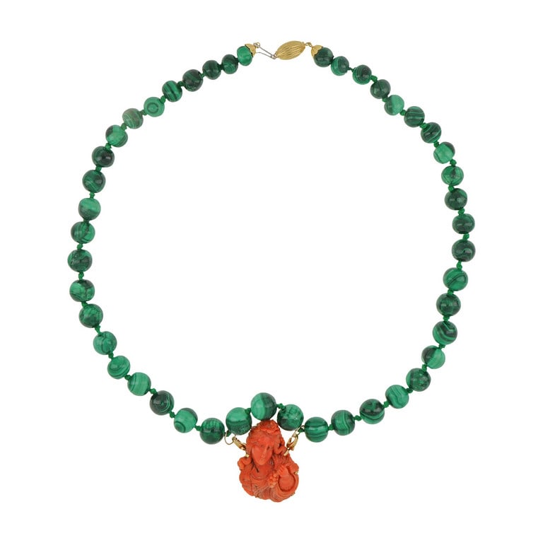 Collana composta da sfere di malachite e pendente (1 of 2)