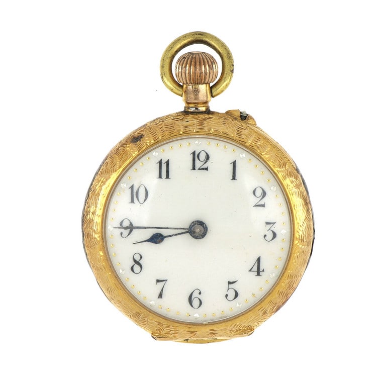 ANONIMO Orologio da tasca in oro con controcassa: ANONIMO Orologio da tasca in oro con controcassa incisa con dedica, fondo smaltato, quadrante in porcellana bianca con indici arabi e sfere leaf. Funzionante. Diametro 30 mm. Peso 22,12 g.