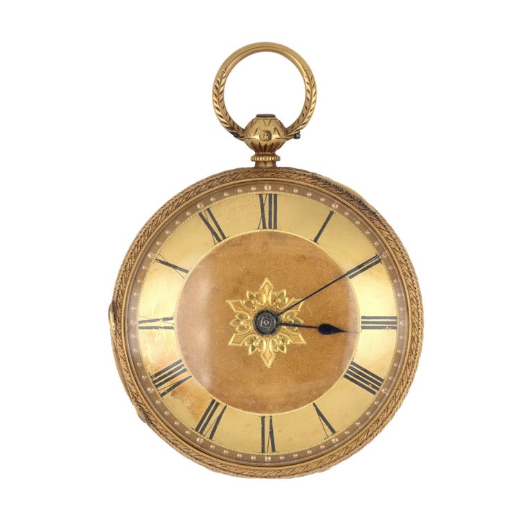 THOMAS KIRK Orologio da tasca in oro giallo con: THOMAS KIRK Orologio da tasca in oro giallo con quadrante dorato, indici romani, retrocassa incisa a guilloché. Non funzionante. Diametro 46 mm. Peso 52.51 g.
