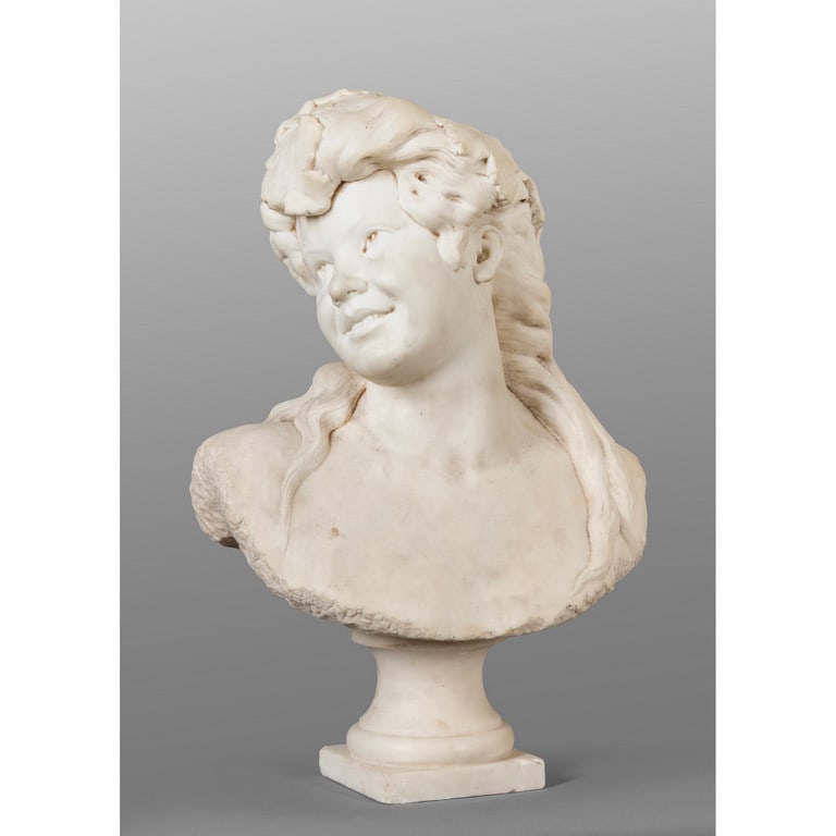 Figura femminile con tralci di vite tra i  (1 of 4)