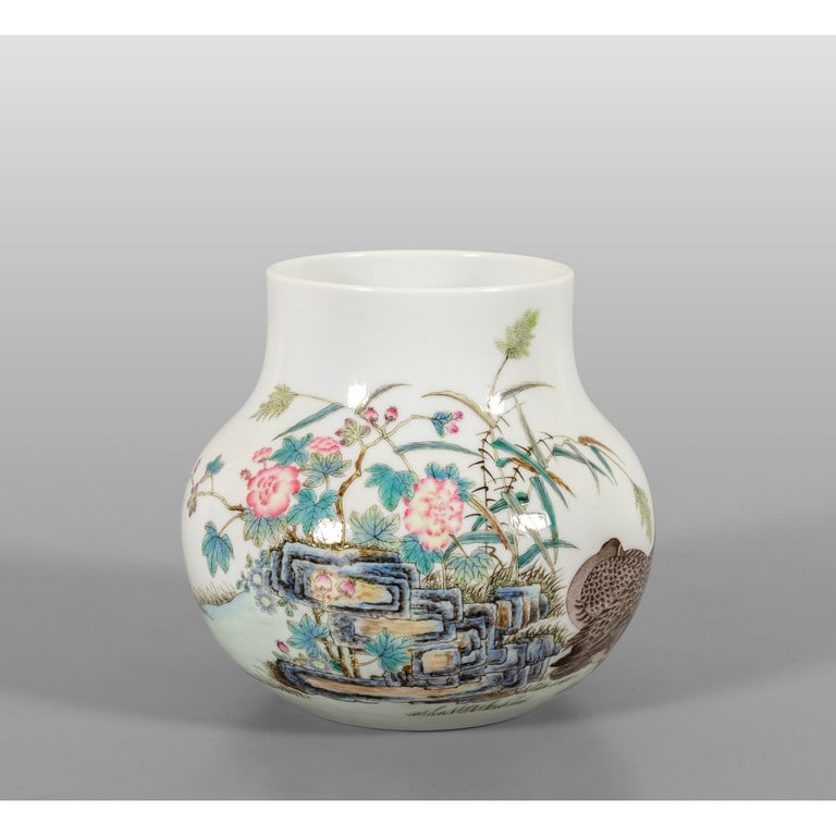 Vaso in porcellana con decoro policromo di anatre (1 of 3)