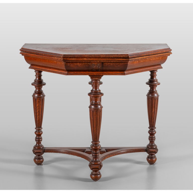 Tavolo ottagonale in stile eclettico con piano: Tavolo ottagonale in stile eclettico con piano apribile, sec.XX cm.90x45xh.78