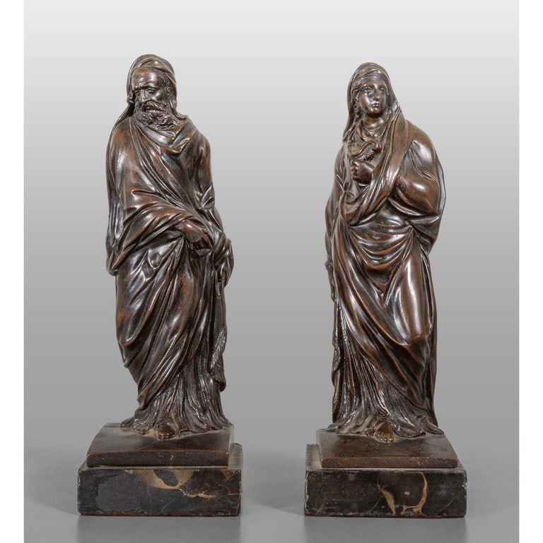 Uomo e donna, due sculture in bronzo a patina: Uomo e donna, due sculture in bronzo a patina scura, sec.XVI h.cm.24