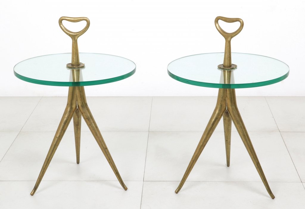 DUE TAVOLINI, anni '50. Ottone, cristallo : DUE TAVOLINI, anni '50. Ottone, cristallo molato. Altezza cm 65, diametro cm 44.