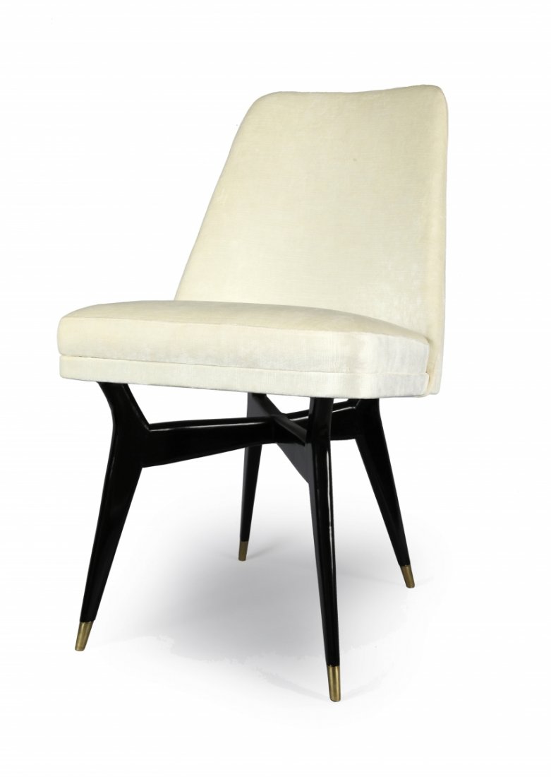 MELCHIORRE BEGA Otto sedie per ALTAMIRA, : MELCHIORRE BEGA Otto sedie per ALTAMIRA, 1954. Legno tinto all¿anilina e lucidato, ottone, imbottiture rivestite in tessuto. Altezza cm 82, larghezza 45, profondità 43. Letteratura: Catalogo Altamir