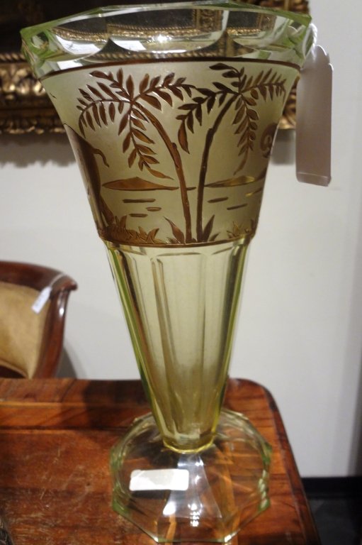 Vaso in cristallo con decorazioni in oro, inizi: Vaso in cristallo con decorazioni in oro, inizi sec.XX h.cm.23