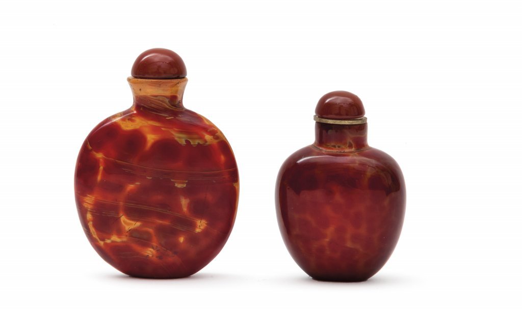 Due snuff bottle in vetro tartarugato Cina: Due snuff bottle in vetro tartarugato Cina sec.XIX h cm 7 e h cm 6