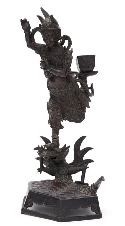 Scultura in bronzo brunito raffigurante Kui-Xing: Scultura in bronzo brunito raffigurante Kui-Xing su testa di dragone Cina sec.XIX h cm 46