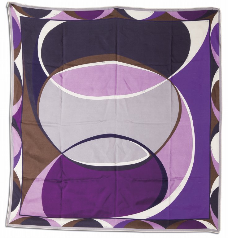 Foulard firmato Emilio Pucci con disegni a cerchi: Foulard firmato Emilio Pucci con disegni a cerchi concentrici nelle tonalitÃ del viola, marrone e grigio