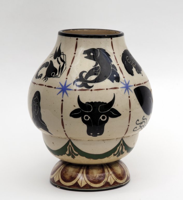 SPICA, Albisola Un vaso in ceramica, anni Â’30.: SPICA, Albisola Un vaso in ceramica, anni Â’30. Marcato Â“Spica Albisola-Capo 820A/1060. Altezza cm 18,5.
