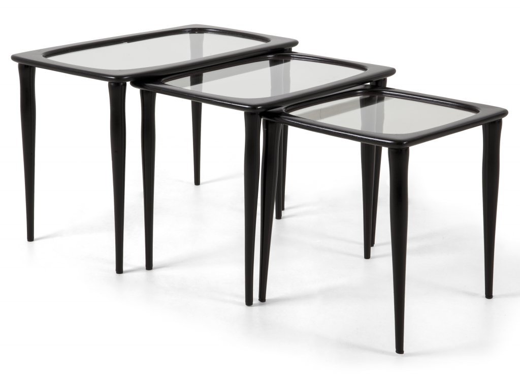 TRE TAVOLINI COMPONIBILI, anni Â’50. Legno: TRE TAVOLINI COMPONIBILI, anni Â’50. Legno tinto allÂ’anilina, cristallo. Cm 44 (h) x 64 x 38 cm 41 (h) x 51 x 37 cm 40 (h) x 37 x37.