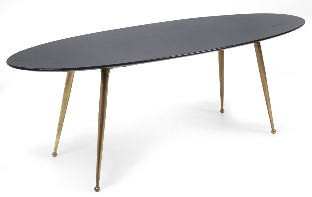 UN TAVOLINO, anni Â’60. Ottone, granito.: UN TAVOLINO, anni Â’60. Ottone, granito. Cm 44 (h) x 126 x46.
