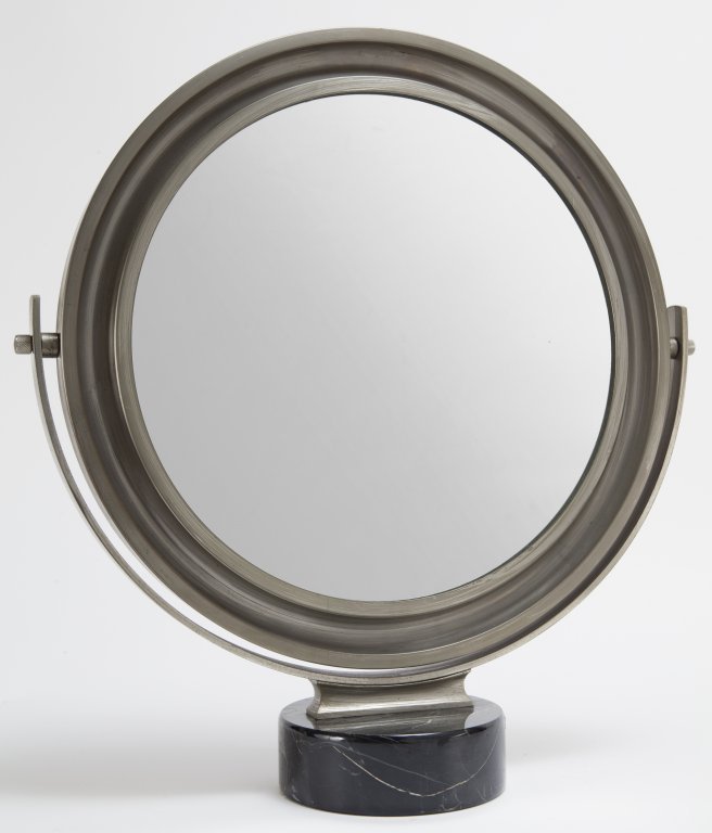 SERGIO MAZZA Uno Â“SpecchiotavoloÂ” per: SERGIO MAZZA Uno Â“SpecchiotavoloÂ” per ARTEMIDE,anni 60 Marmo, ottone nichelato opaco. Altezza cm 51. Letteratura: catalogo Artemide 1974, p.181