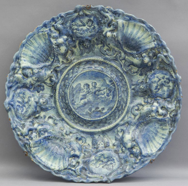 Grande piatto Savona in maiolica bianca e blu, (1 of 2)