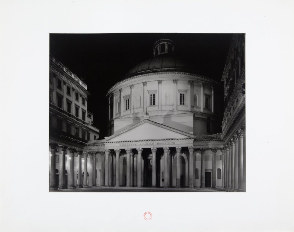 GABRIELE BASILICO (1944-2013) Milano: GABRIELE BASILICO (1944-2013) Milano 1989 stampa ai sali d'argento vintage 28x34,5 cm - foglio 30,5x40 cm timbro a secco Gabriele Basilico in basso a destra sul passepartout timbro a tampone Gabriele