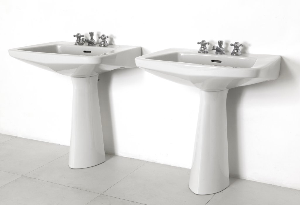 GIO PONTI  Una coppia di lavabi 'Ponlav' per (1 of 1)