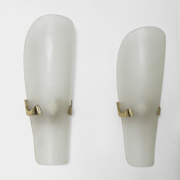 FONTANA ARTE  Due lampade a parete '1636', (1 of 1)