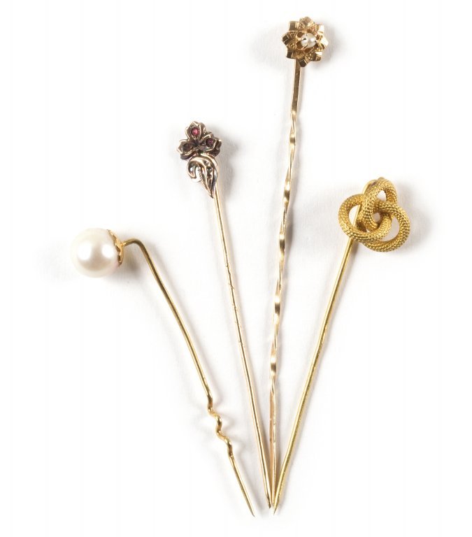 Lotto composto da quattro spille da cravatta in (1 of 2)