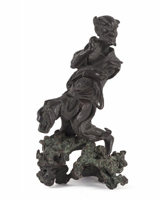 Scultura in bronzo raffigurante Kui-Xing, Cina: Scultura in bronzo raffigurante Kui-Xing, Cina sec.XVII h.cm.14
