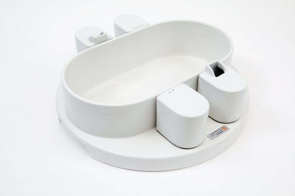 MAKIO HASUIKE  Un servizio da insalata per (1 of 1)