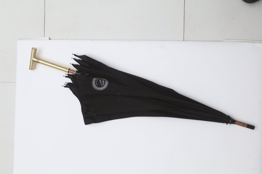 PIERO FORNASETTI  Un ombrello, anni '60. (1 of 1)