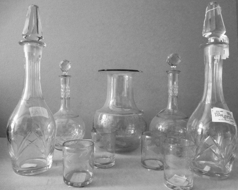 Due coppie di bottiglie in vetro molato, 4 (1 of 1)