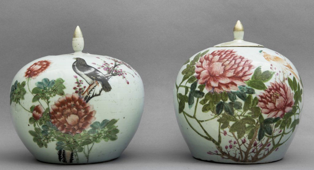 Due vasi in porcellana di Cina con coperchio (1 of 1)