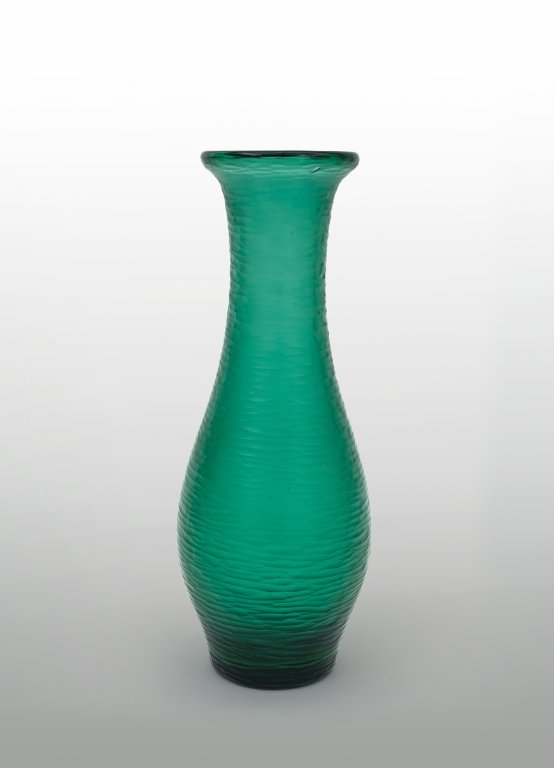 CARLO SCARPA Un vaso in vetro "battuto", 1938, (1 of 1)