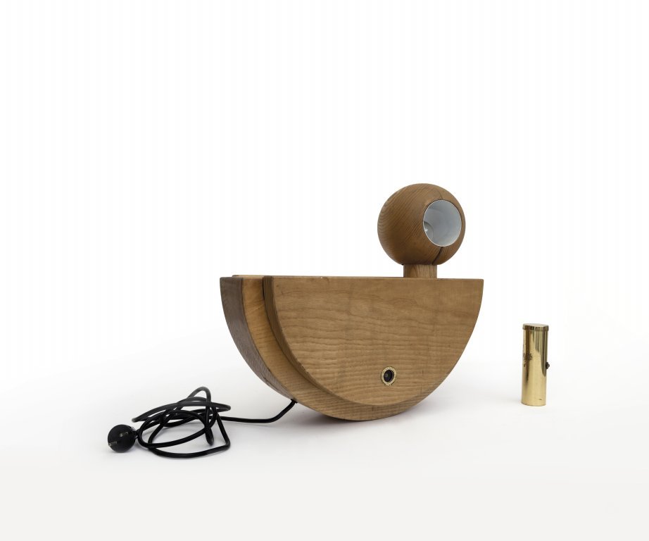 LUIGI MASSONI Una lampada da tavolo "Uccello" (1 of 1)