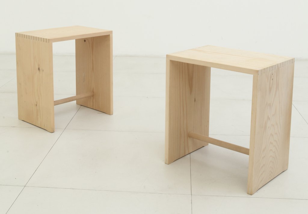 MAX BILL  Due sgabelli "Sgabillo", produzione (1 of 1)