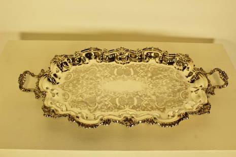 Large Rococo Marlboro Plate Platter: Large Rococo Marlboro Plate by Morton Parker, handled silver plate tray with scallop patterns, 26.5" L x 14.25" W