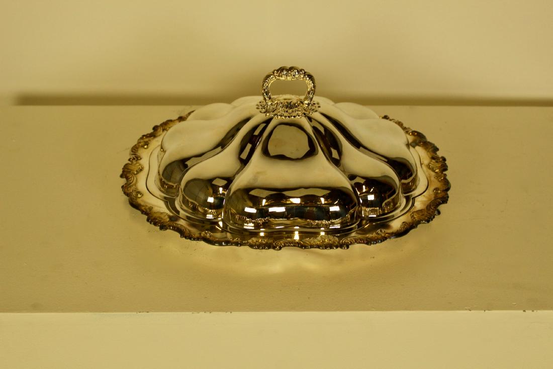 Covered Sheffield Silver Plate Dish (1 of 2)