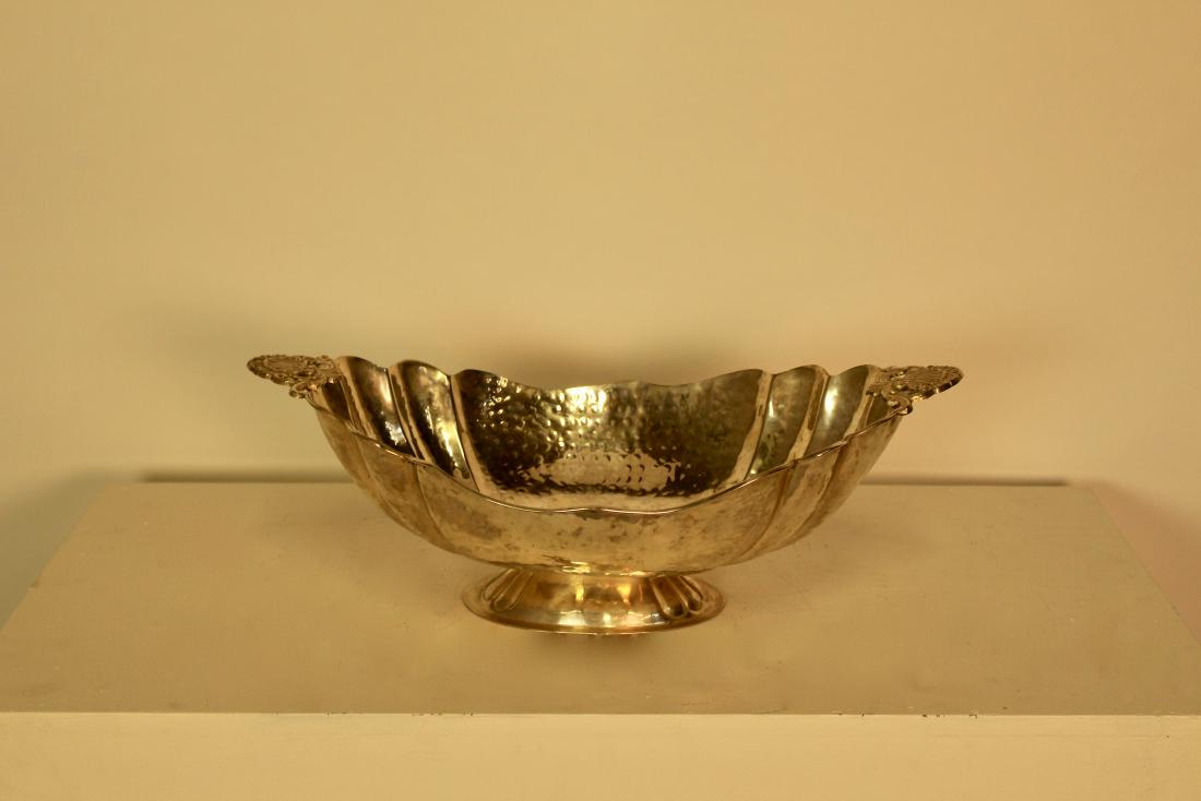 Large Hammered Silver Plate Boat Shaped Serving Dish (1 of 5)