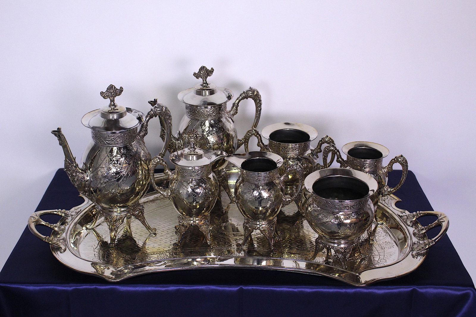 Meriden B Company Quadruple Plate Aesthetic Set: Spectacular Meriden B Company Quadruple Plate Aesthetic Full Service Set including coffee and tea sets plus tray (8 pieces total), circa 1880, 32"L x 14"H