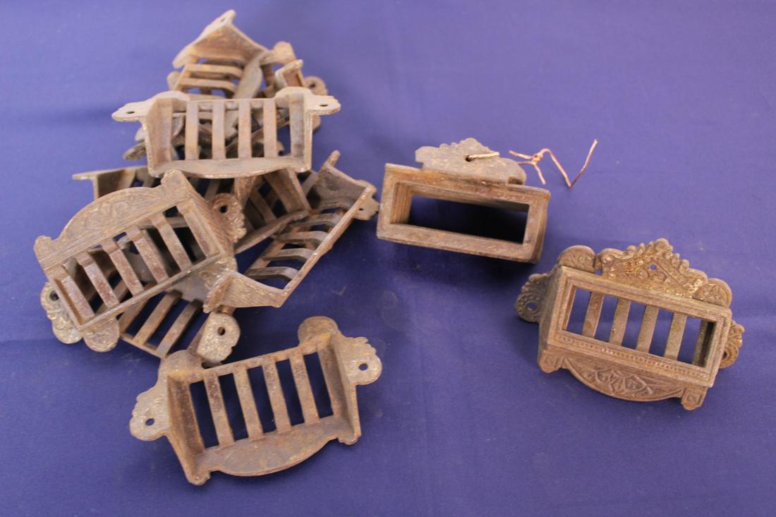 C.1901 Country Store 13 Drawer Bin Pulls (1 of 6)