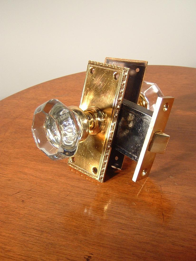 5 Sets of Small "Georgia Hotel" Complete Door Passage (1 of 2)