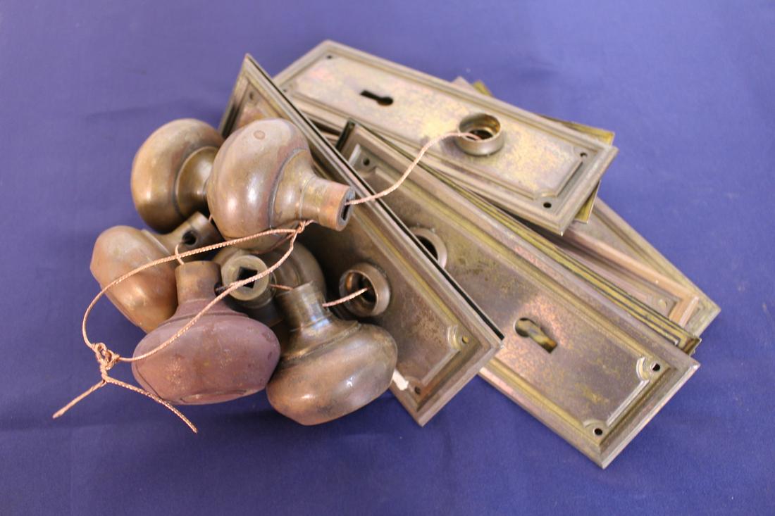 6 Set of Antique Solid Bronze Door Knob with Plate (1 of 4)